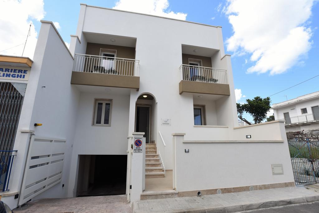 Camere Le Vie Di Omero Torre dell'Orso Exterior foto